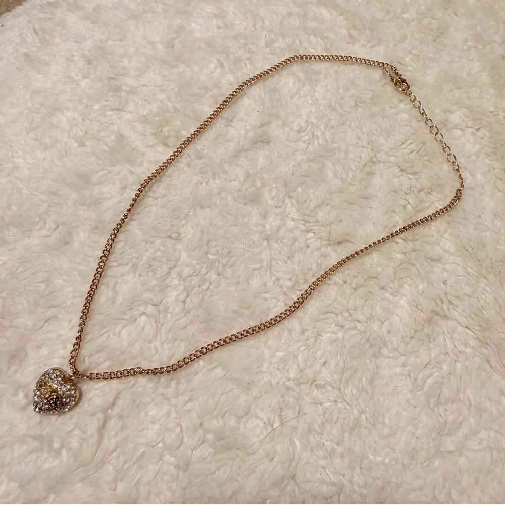 Juicy Couture Gold Heart Pendant Necklace - Picture 4 of 6